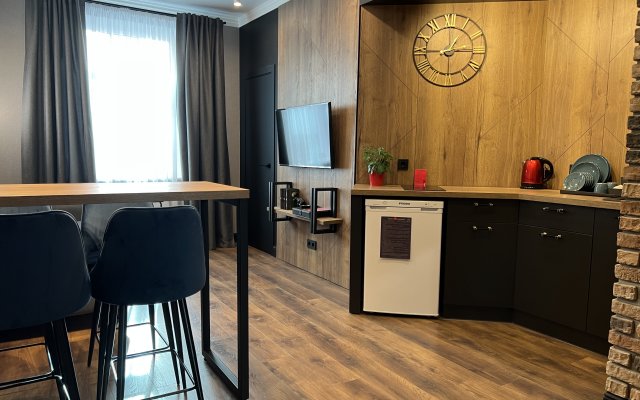 Okolo Kremlya Loft Flat