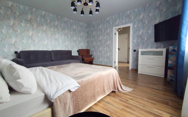 Na Ulitse 1-Aya Vetkinskaya 3 Flat