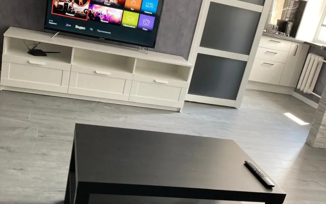 2-Kh Komnatnaya Kvartira V Samom Tsentre,45 M2 Flat