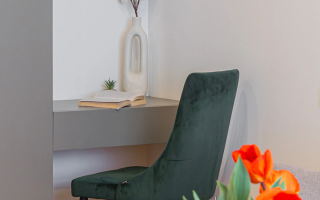 KeyGo #0120, 1 Bedroom, Near The Opera House Apartments