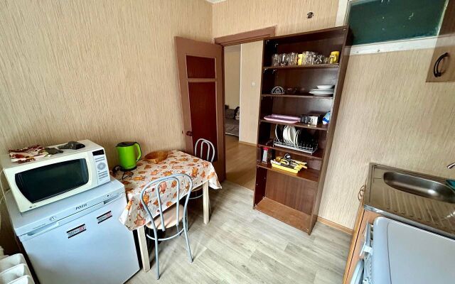 SmolSutki (SmolSutki) na Ulitse Oktyabryskoy Revolyutsii 32 Apartments