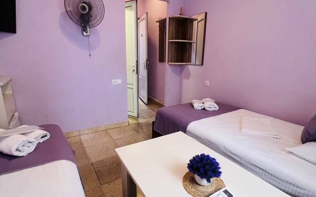 Marnar Hotel