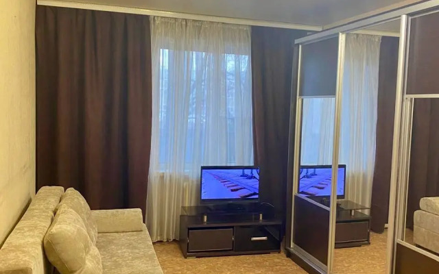 Квартира 2-комнатная на Октябрьском