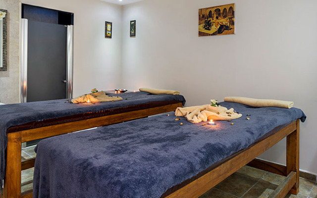 Senza Grand Santana Hotel