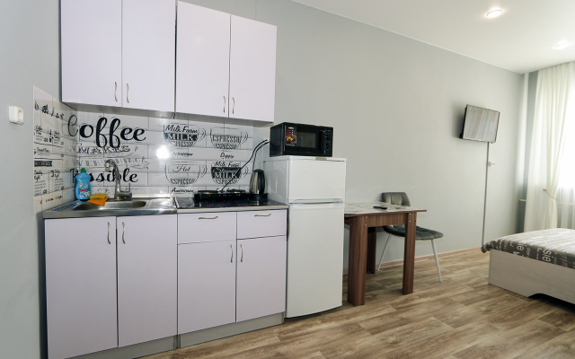 V Shelekhove 13 Flat