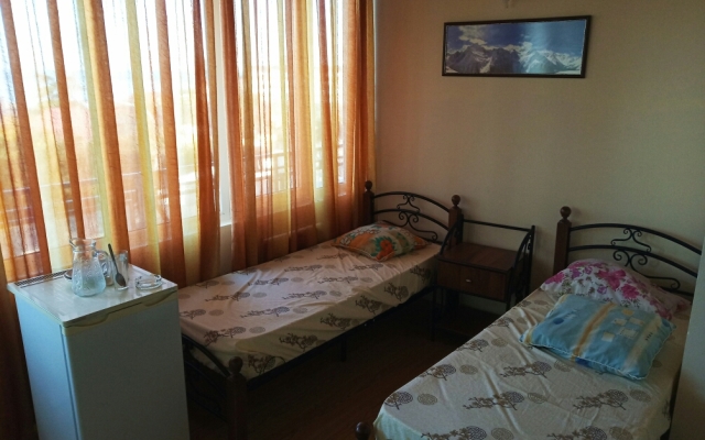 Uyut na Dekabristov Guest House