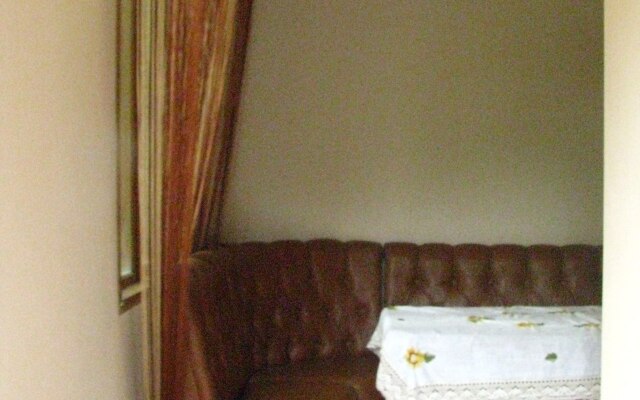 Chehova 19 Guest House