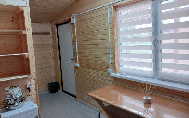 V Gostyakh U Vikusi Private House