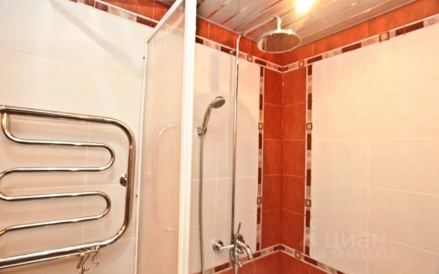 Апартаменты Кварт-Отель Бережковская набережная 8 1 1