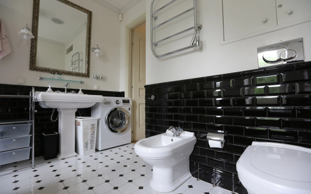 Семейная квартира у набережной