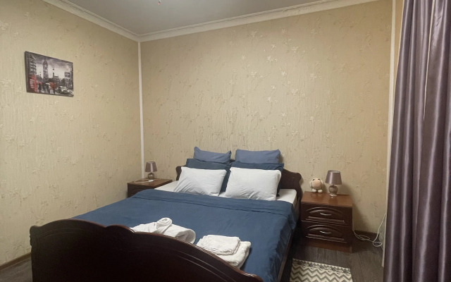 U Finlyandskogo Vokzala I Kreysera Avrory Apartments