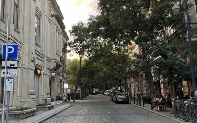 Paradise in Nizami street Apart-hotel