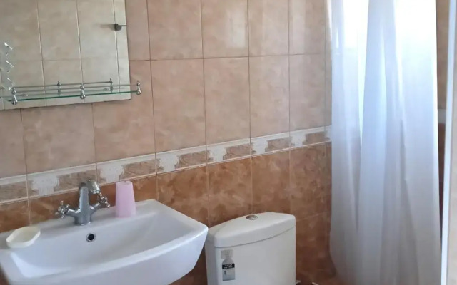 Dva Solntsa Guest House