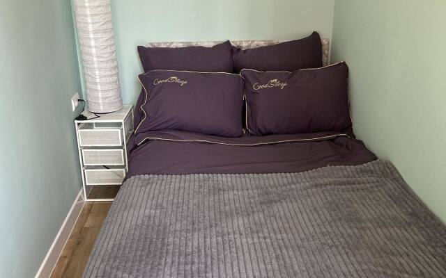 Апартаменты однокомнатные улица Игоря Лученка 7