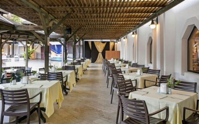 Ozkaymak Marina Hotel