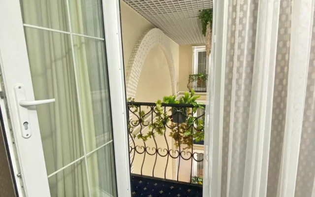 Grand Villa