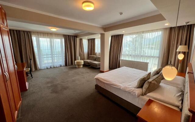 Millennium Hotel