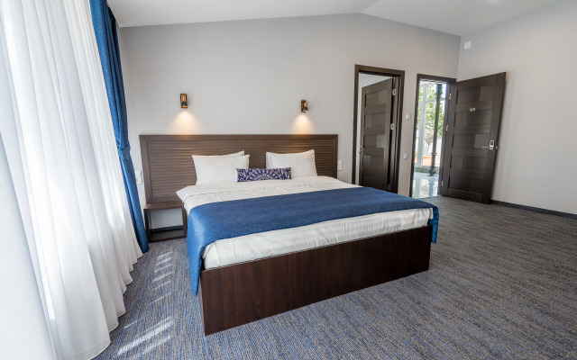 Отель Bella Casa