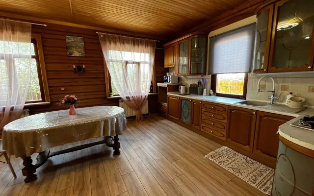 Kottedzh Vblizi Khrama Vsekh Religiy Private house — Kazan