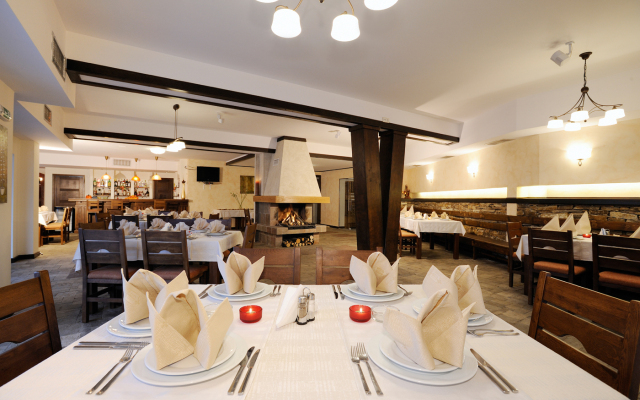 Smilen Hotel