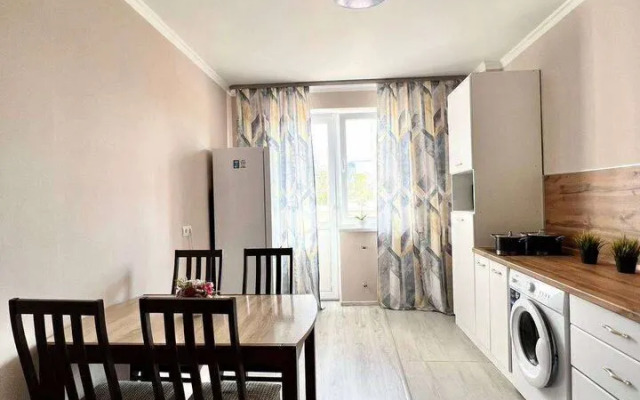 Квартира на Александра Покрышкина 4/9 (282)