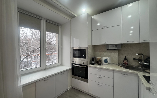 Uyutnaya na naberezhnoy Fedorovskogo do 4kh gostey Flat