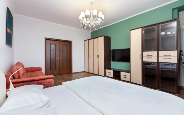 REHOME24 APARTMENTS na 12 etazhe vid na gorod