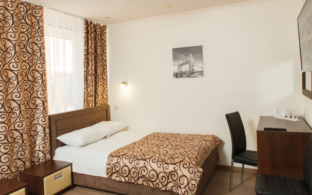 Velvet Hotel
