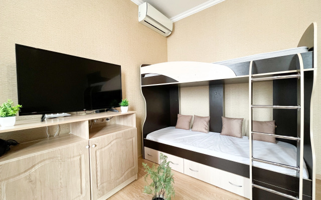 Dvuhkomnatnaya Prostornaya Kvartira V Tsentre Goroda Apartments