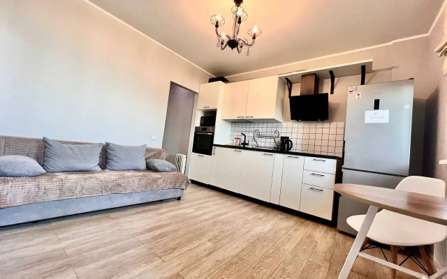 Квартира Уютная студия на Геологоразведчиков 44А