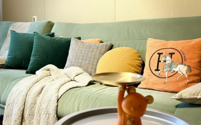 Апартаменты Комфортная двушка на Землячке