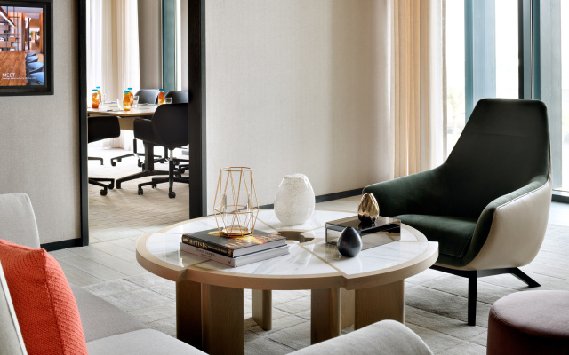 Vida Emirates Hills Hotel