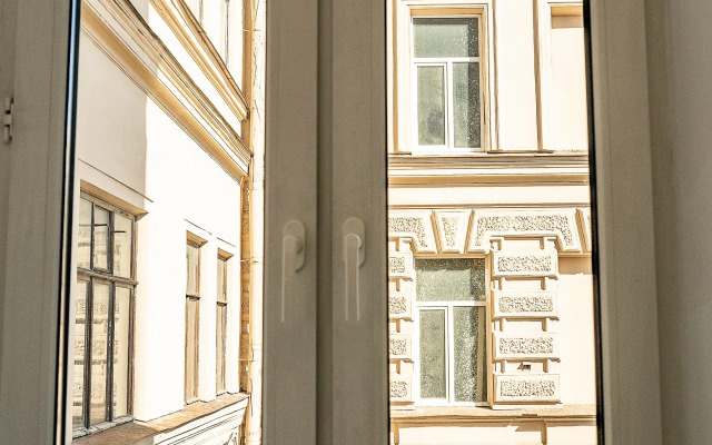 Апартаменты Нева