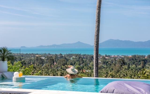 55 Stylish SeaView Villa