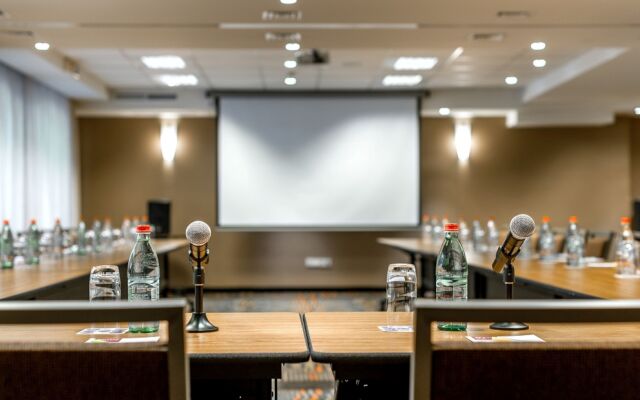 Yerevan Place Hotel