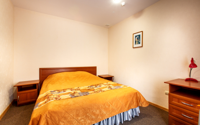 Evrika Hotel