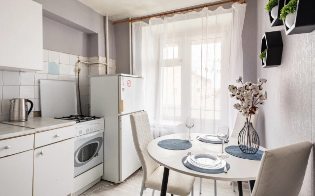 Bolshaya Semenovskaya 27k2 Apartments