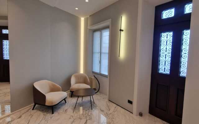 Le Dom Apartments