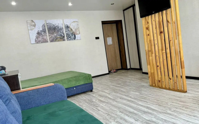 Квартира На Улице Журавлёва 100Б