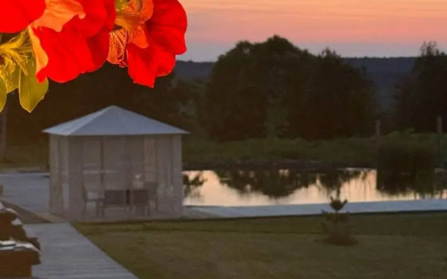 Гостевой дом Студия на Базе Отдыха Все Свои