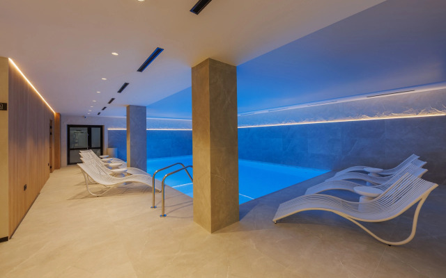 Отель Dombay Winter Hall