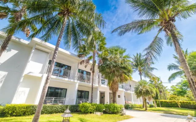 Hotel BJ Beachfront