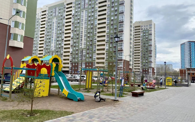 V Novom Dome Flat
