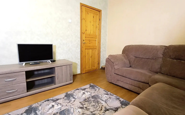 Uyutny Sever Na Prospekte Lenina 20 Apartments
