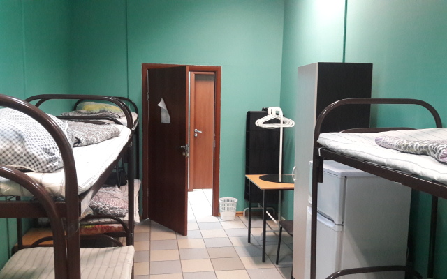 Hostel Na Festivalnoj