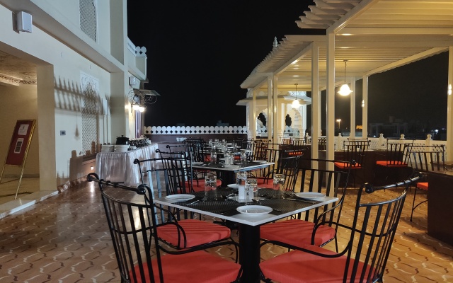 Laxmi Palace Heritage Boutique Hotel