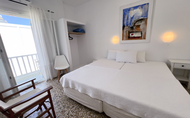Отель Windmill Rooms