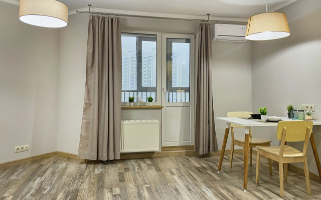 Квартира Уютная и Стильная Студия с Кондиционером в Доме Бизнес-Класса