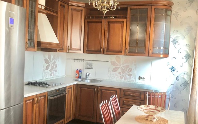 V Tsentre Sukhuma Flat