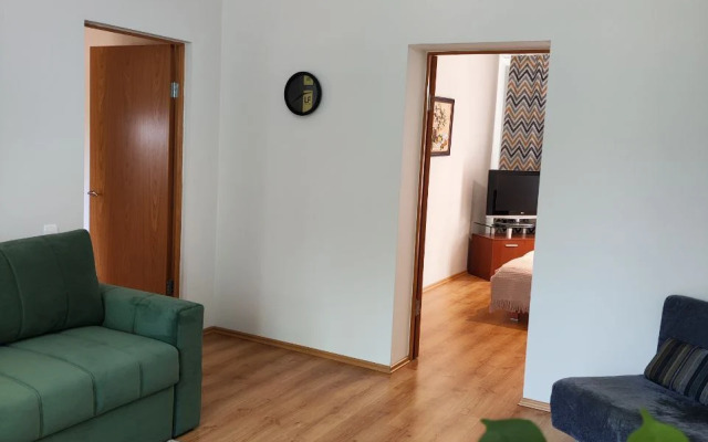 Квартира 2х комнатная в немецком старом фонде